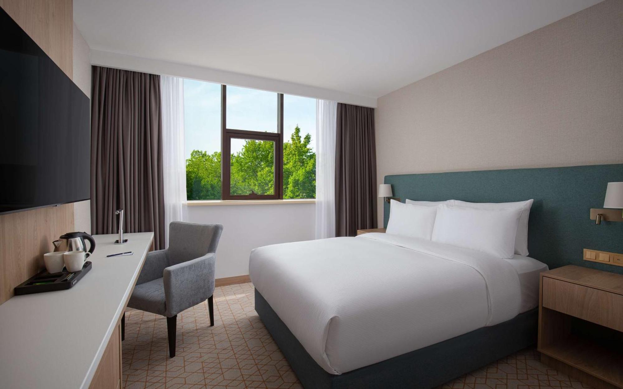 Doubletree By Hilton Shymkent Ξενοδοχείο Εξωτερικό φωτογραφία